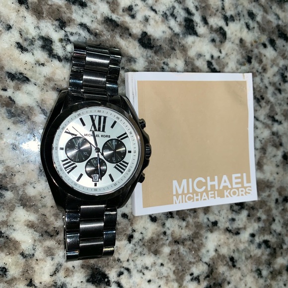 Michael Kors Watch - Picture 2 of 3